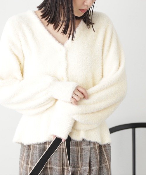 FREE'S MART(フリーズマート)の「◇ショートシャギーペプラムニットカーデ(カーディガン/ボレロ・レディース・ホワイト/ベージュ/ライトグリーン/パープル・FREE)」の17枚目の写真