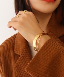 Coo+i（クーイ）の「ダブルラインバングル（バングル/リストバンド）」