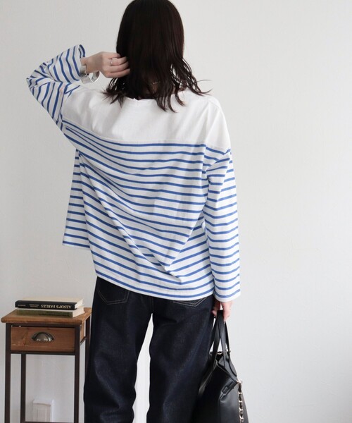 fredy emue（フレディエミュ）の「刺繍入りパネルボーダープルオーバー（Tシャツ/カットソー・レディース・グレー系その他/ホワイト系その他/レッド系その他/ブルー系その他・38）」の13枚目の写真