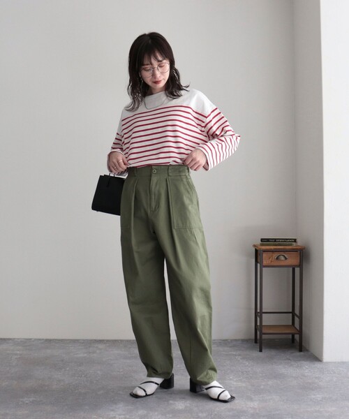 fredy emue（フレディエミュ）の「刺繍入りパネルボーダープルオーバー（Tシャツ/カットソー・レディース・グレー系その他/ホワイト系その他/レッド系その他/ブルー系その他・38）」の5枚目の写真