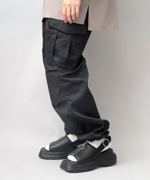 glabella（グラベラ）の「厚底 フロントジップ パデッド ストラップサンダル（サンダル・メンズ・ブラック・S/M/L）」の2枚目の写真