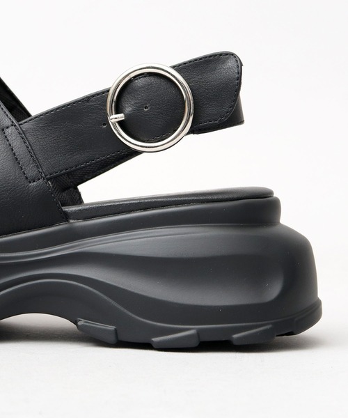 glabella（グラベラ）の「厚底 フロントジップ パデッド ストラップサンダル（サンダル・メンズ・ブラック・S/M/L）」の20枚目の写真