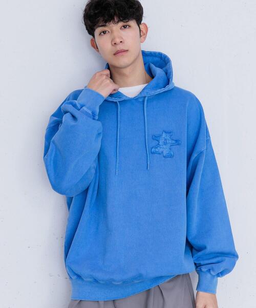 SENSE OF PLACE by URBAN RESEARCH（センスオブプレイスバイアーバンリサーチ）の「ポップアートフラワーフェードパーカ（スウェット・メンズ・ピンク/ブルー/ブラック・LARGE/MEDIUM）」の3枚目の写真