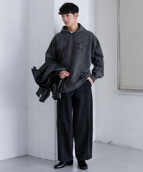 SENSE OF PLACE by URBAN RESEARCH（センスオブプレイスバイアーバンリサーチ）の「ポップアートフラワーフェードパーカ（スウェット・メンズ・ピンク/ブルー/ブラック・LARGE/MEDIUM）」の9枚目の写真