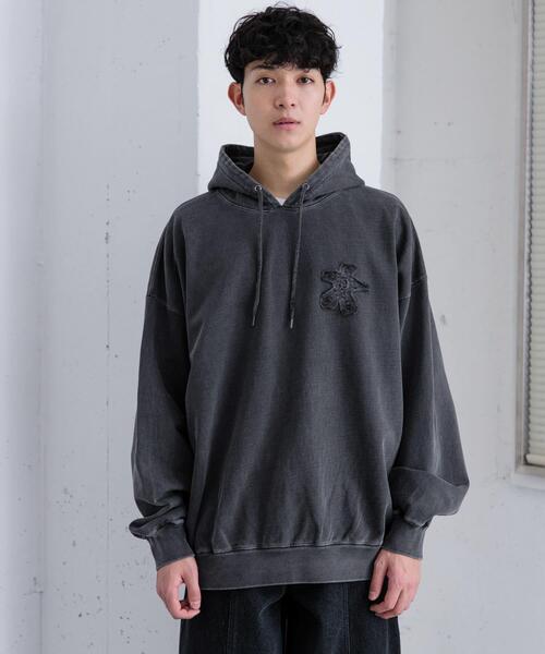 SENSE OF PLACE by URBAN RESEARCH（センスオブプレイスバイアーバンリサーチ）の「ポップアートフラワーフェードパーカ（スウェット・メンズ・ピンク/ブルー/ブラック・LARGE/MEDIUM）」の10枚目の写真