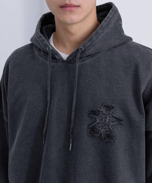 SENSE OF PLACE by URBAN RESEARCH（センスオブプレイスバイアーバンリサーチ）の「ポップアートフラワーフェードパーカ（スウェット・メンズ・ピンク/ブルー/ブラック・LARGE/MEDIUM）」の14枚目の写真