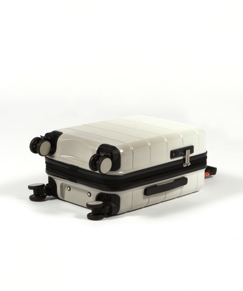 niko and...（ニコアンド）の「オリジナルニコロゴキャリーケースS/容量30-35L（トラベルグッズ・レディース・ブラック/オフホワイト/ライトイエロー・0）」の20枚目の写真