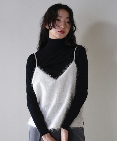 Uenui（ウニュイ）の「【ZOZO限定】シャギー ビスチェ キャミソール（Tシャツ/カットソー・レディース・ホワイト/ブラック・FREE）」の7枚目の写真