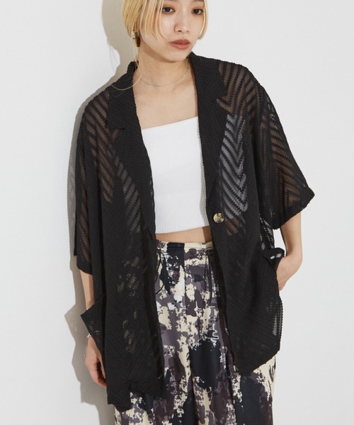 NOMINE（ノミネ）の「シングル 半袖 ジャケット（テーラードジャケット・レディース・ブラック系その他/アイボリー/オレンジ系その他/ブラック系その他2/ボルドー/ブラック系その他3・フリー）」の3枚目の写真