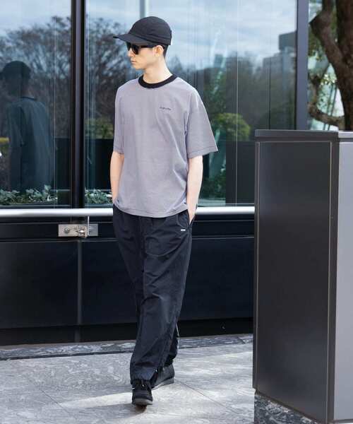 FARAH（ファーラー）の「FARAH　Narrow Striped T-shirt（Tシャツ/カットソー・メンズ・ネイビー/ブラック・X-LARGE/LARGE/MEDIUM）」の10枚目の写真