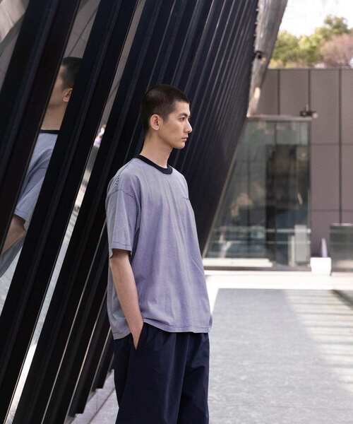 FARAH（ファーラー）の「FARAH Narrow Striped T-shirt（Tシャツ
