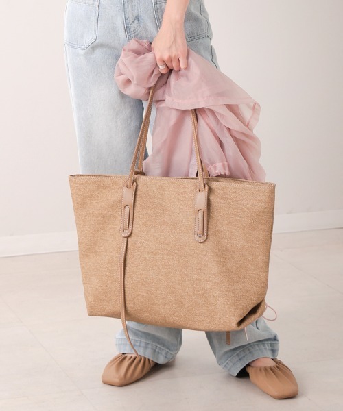 Bab(バブ)の「ベルトデザイントートBAG(トートバッグ・レディース・ベージュ/ブルー・ONESIZE)」の6枚目の写真