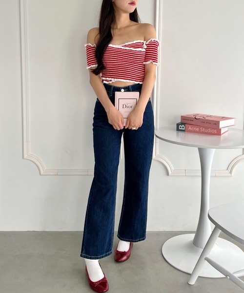 Loueme(ルエム)の「クロスデザインオフショルリブトップス(Tシャツ/カットソー・レディース・ブラック系その他/レッド系その他/ホワイト系その他/アイボリー/ピンク/ブラック・FREE)」の10枚目の写真