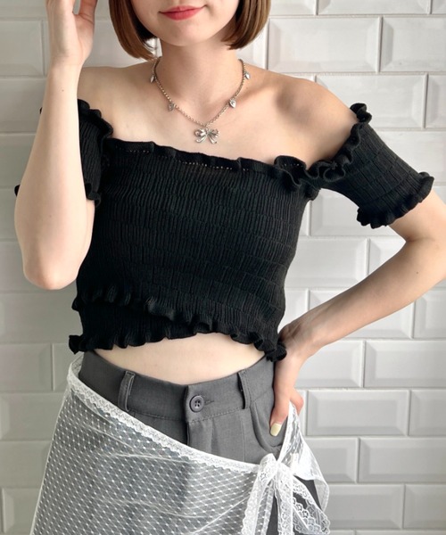 Loueme(ルエム)の「クロスデザインオフショルリブトップス(Tシャツ/カットソー・レディース・ブラック系その他/レッド系その他/ホワイト系その他/アイボリー/ピンク/ブラック・FREE)」の20枚目の写真