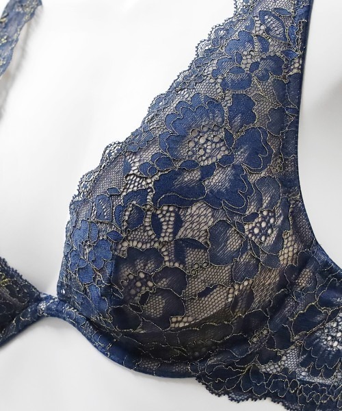ANNEBRA(アンブラ)の「Timeless レースライトブラジャー(ブラジャー・レディース・ネイビー/アイボリー・G70/B70/F75/B75/G75/D80/C80/E80/F70/E75/E70/D75/C75/D70/C70)」の8枚目の写真