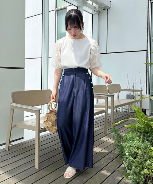 couture brooch（クチュールブローチ）の「◆【接触冷感/UVケア/マシンウォッシャブル】袖レースデザイントップス（Tシャツ/カットソー・レディース・ライトグレー/オフホワイト/ブラック・42/40/38/36）」の11枚目の写真