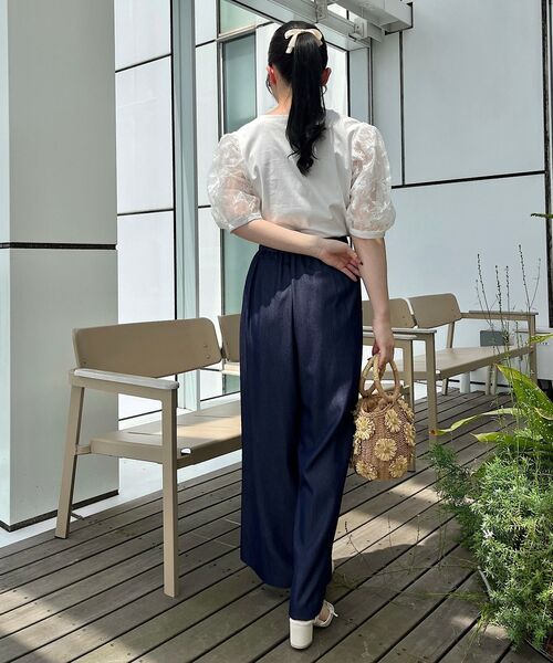 couture brooch（クチュールブローチ）の「◆【接触冷感/UVケア/マシンウォッシャブル】袖レースデザイントップス（Tシャツ/カットソー・レディース・ライトグレー/オフホワイト/ブラック・42/40/38/36）」の13枚目の写真