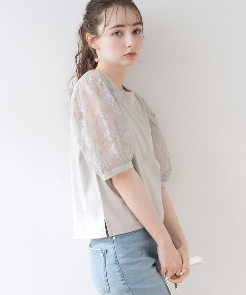 couture brooch（クチュールブローチ）の「◆【接触冷感/UVケア/マシンウォッシャブル】袖レースデザイントップス（Tシャツ/カットソー・レディース・ライトグレー/オフホワイト/ブラック・42/40/38/36）」の19枚目の写真