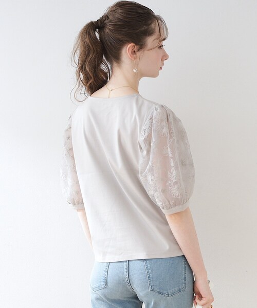 couture brooch（クチュールブローチ）の「◆【接触冷感/UVケア/マシンウォッシャブル】袖レースデザイントップス（Tシャツ/カットソー・レディース・ライトグレー/オフホワイト/ブラック・42/40/38/36）」の20枚目の写真