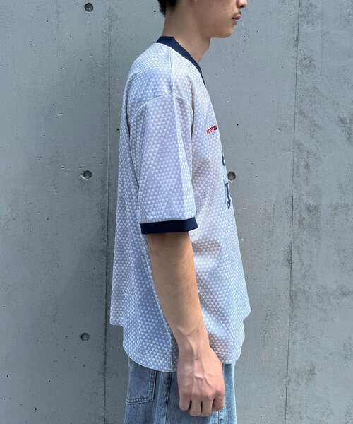 CIAOPANIC(チャオパニック)の「【ユニセックス】フットボールVネックゲームシャツ(Tシャツ/カットソー・レディース・ベージュ/グリーン/ホワイト/ブラック・FREE)」の13枚目の写真