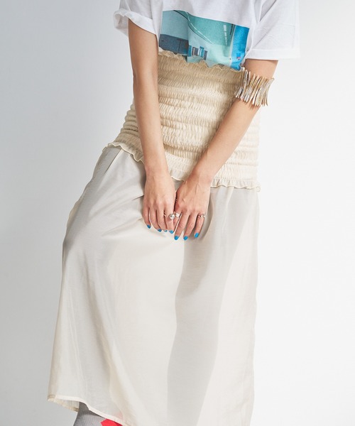 oll(オール)の「Shirring bare skirt(スカート・レディース・ベージュ/ブラック・FREE)」の1枚目の写真