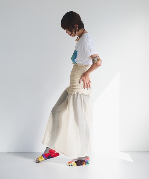 oll(オール)の「Shirring bare skirt(スカート・レディース・ベージュ/ブラック・FREE)」の7枚目の写真