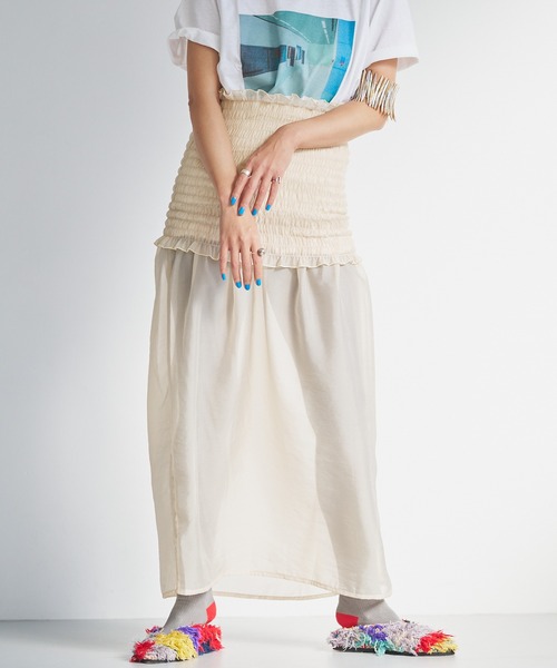 oll(オール)の「Shirring bare skirt(スカート・レディース・ベージュ/ブラック・FREE)」の13枚目の写真