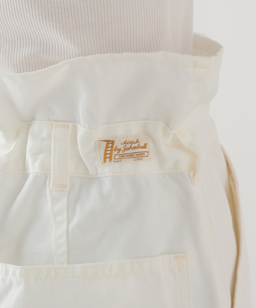 新品Attick by Joghnbull ホワイトカジュアルパンツ Attick by Johnbull（アティックバイジョンブル）の「【ATTICK