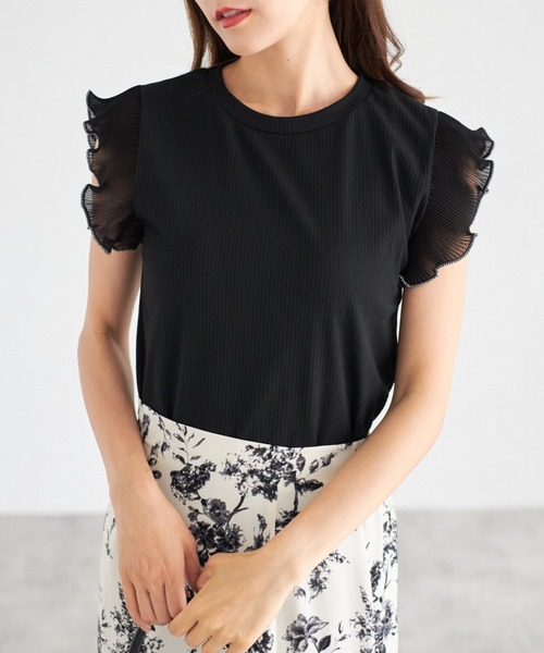 tocco closet(トッコ クローゼット)の「【ZOZO限定】シフォンフリルスリーブトップス(シャツ/ブラウス・レディース・ブラック/オフホワイト/チャコールグレー・M)」の22枚目の写真