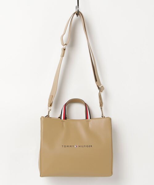 TOMMY HILFIGER(トミーヒルフィガー)の「ミディアムショッパートートバッグ(トートバッグ・レディース・ベージュ/レッド/ブラック・FREE)」の16枚目の写真