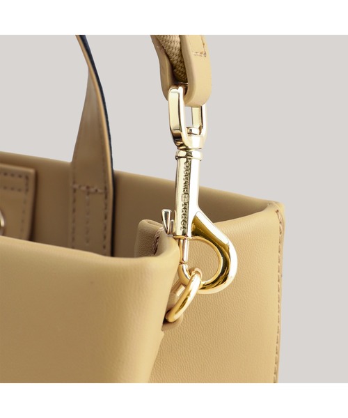 TOMMY HILFIGER(トミーヒルフィガー)の「ミディアムショッパートートバッグ(トートバッグ・レディース・ベージュ/レッド/ブラック・FREE)」の9枚目の写真