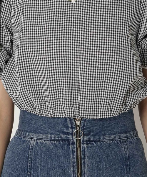 REDYAZEL（レディアゼル）の「ギンガムチェックパフスリーブブラウス（シャツ/ブラウス・レディース・ブラック/ベージュ/パープル・FREE）」の8枚目の写真