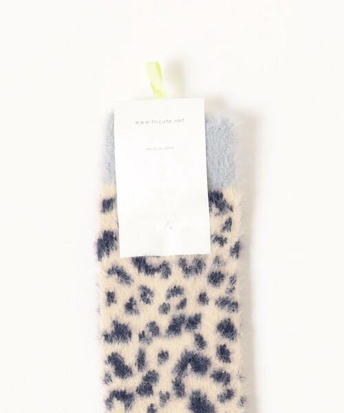Ray BEAMS（レイビームス）の「TRICOTE / LEOPARD PATTERN ROOM SOCKS（ソックス/靴下・レディース・ダークブラウン/オフホワイト・ONE SIZE）」の3枚目の写真