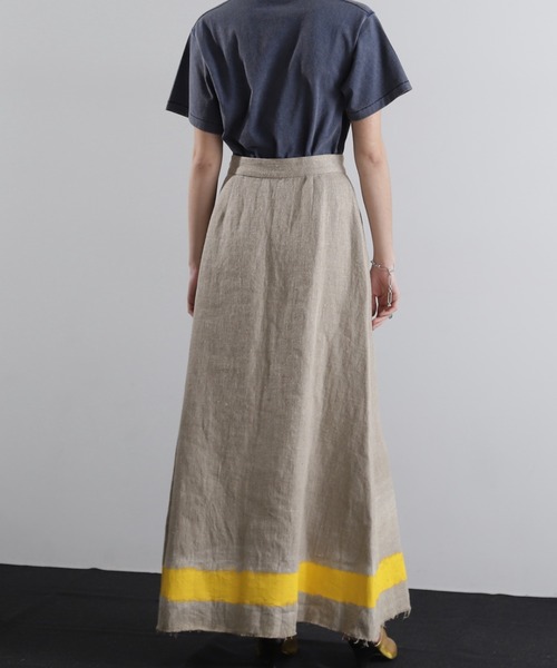 mici（ミチ）の「(mici)ラインペイントリネンスカート（スカート・レディース・ブラック/ベージュ・SMALL/MEDIUM）」の10枚目の写真