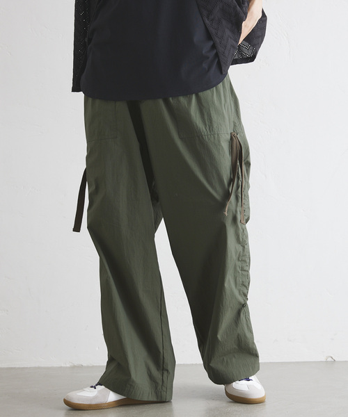 417 EDIFICE(フォーワンセブンエディフィス)の「Military Wide Cargo Pants / ミリタリーカーゴパンツ(カーゴパンツ・メンズ・オリーブ/ベージュ/ブラック/スカイブルー・MEDIUM/LARGE)」の3枚目の写真