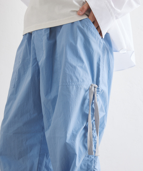 417 EDIFICE(フォーワンセブンエディフィス)の「Military Wide Cargo Pants / ミリタリーカーゴパンツ(カーゴパンツ・メンズ・オリーブ/ベージュ/ブラック/スカイブルー・MEDIUM/LARGE)」の4枚目の写真