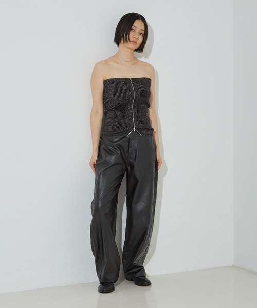 NOMINE(ノミネ)の「フェイクレザー カーブ パンツ(その他パンツ・レディース・ブラウン/ブラック・フリー/S/M)」の11枚目の写真