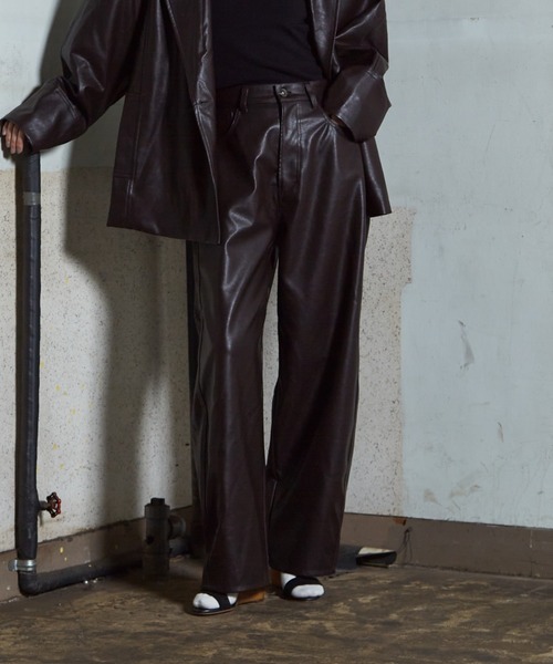 NOMINE(ノミネ)の「フェイクレザー カーブ パンツ(その他パンツ・レディース・ブラウン/ブラック・フリー/S/M)」の21枚目の写真