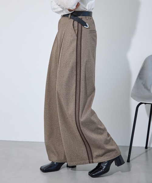 PAGEBOY（ページボーイ）の「ヘリンボーンタックパンツ（スラックス・レディース・ブラウン/ブラック/チャコールグレー・MEDIUM/SMALL）」の18枚目の写真