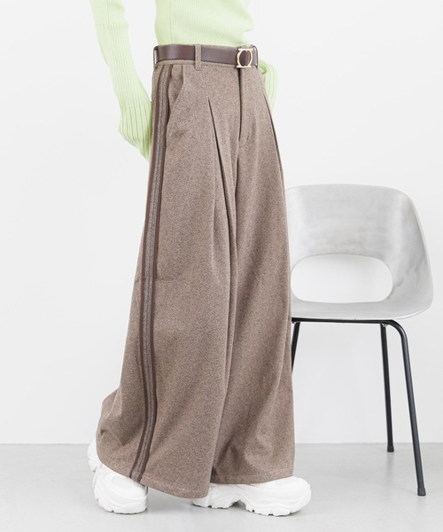 PAGEBOY（ページボーイ）の「ヘリンボーンタックパンツ（スラックス・レディース・ブラウン/ブラック/チャコールグレー・MEDIUM/SMALL）」の21枚目の写真