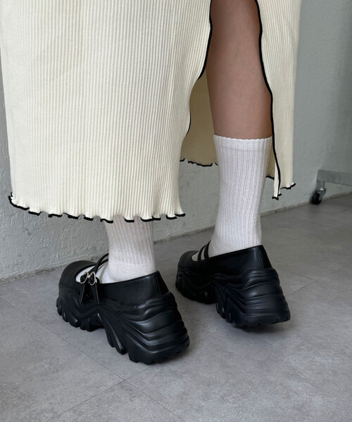 CIAOPANIC（チャオパニック）の「2ストラップメリージェーンスニーカー（スニーカー・レディース・ブラック・SMALL/MEDIUM/LARGE）」の4枚目の写真