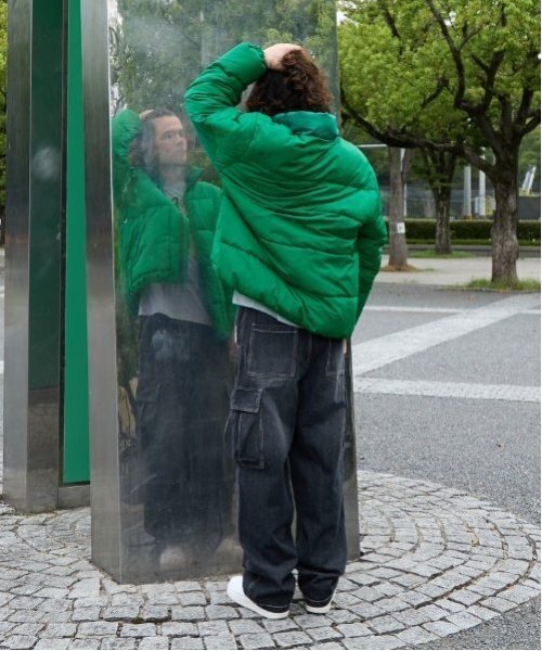 GLAZOS(グラソス)の「【大人向けサイズあり】ファイバーダウンジャケット(ブルゾン・キッズ・グリーン/ブルー/ブラック・S/M/L/LL)」の14枚目の写真