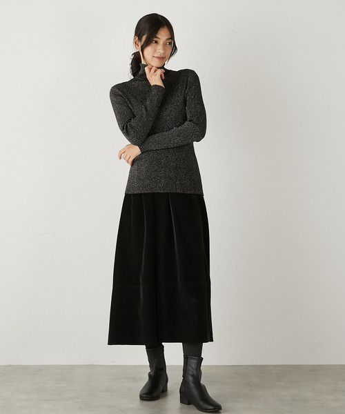 MELROSE claire(メルローズ クレール)の「【控えめなラメ入りレーヨンポリエステルワイドリブタートルネックプルオーバー】(ニット/セーター・レディース・グレイッシュベージュ/ブラック・FREE)」の20枚目の写真