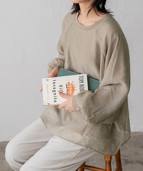 VitaFelice(ヴィータフェリーチェ)の「オーガンジーレイヤードトップス(Tシャツ/カットソー・レディース・ブラック/ベージュ系・FREE)」の7枚目の写真