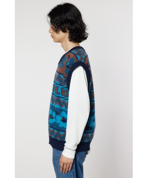 RODEO CROWNS WIDE BOWL（ロデオクラウンズワイドボウル）の「ジャガードニットベスト（ベスト・メンズ・ブルー系その他3/イエロー系その他・FREE）」の9枚目の写真