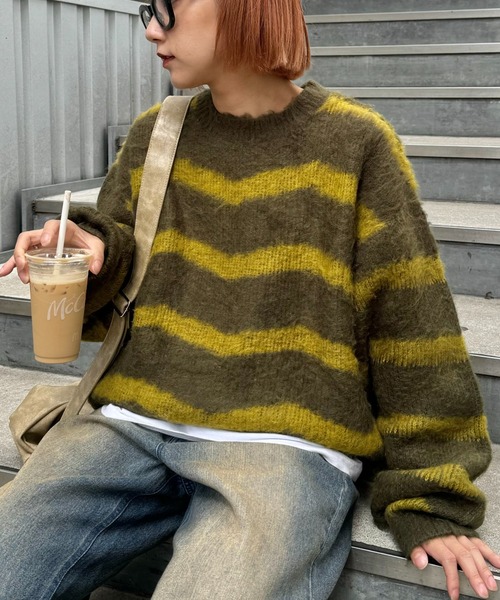 CIAOPANIC TYPY（チャオパニックティピー）の「【UNISEX】総柄モチーフアソートニット/WEB限定（ニット/セーター・メンズ・カーキ/ネイビー/レッド・MEDIUM/LARGE）」の4枚目の写真