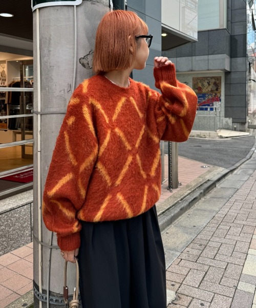 【素敵なデザイン❗️】COMME des GARÇONS 手裏剣柄 セーター CIAOPANIC TYPY（チャオパニックティピー）の「【UNISEX】総柄モチーフ