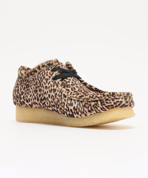 Clarks（クラークス）の「CLARKS Wallabee Leopard Print