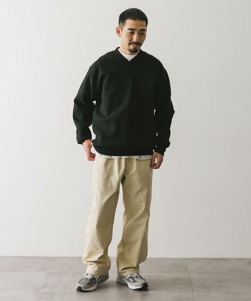 URBAN RESEARCH DOORS(アーバンリサーチドアーズ)の「『洗濯可』ミラノリブ Vネックニット(ニット/セーター・メンズ・グレー/ブラック・MEDIUM/LARGE)」の8枚目の写真