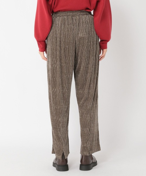 studio CLIP（スタディオクリップ）の「ポコポコベロアイージーパンツ[プチ・プラスサイズあり]（その他パンツ・レディース・モカ/スモーク・FREE）」の11枚目の写真